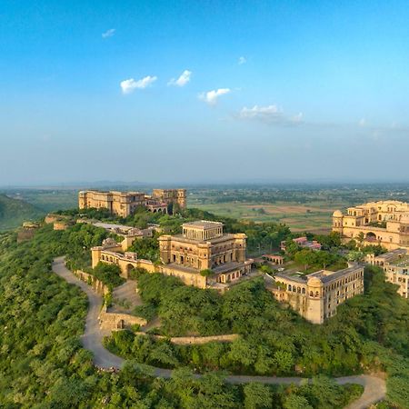Neemrana'S - Tijara Fort Palace Exterior photo